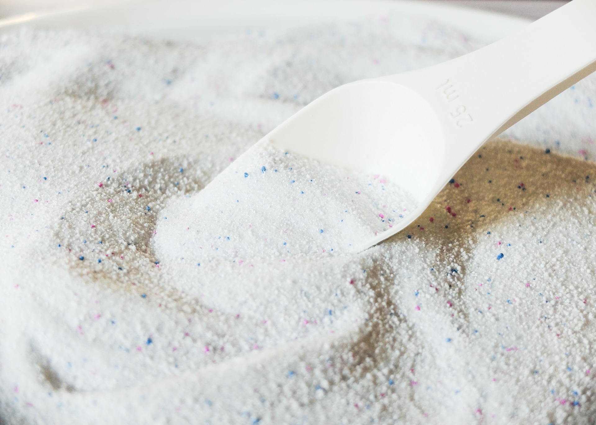 Making Powder Detergents